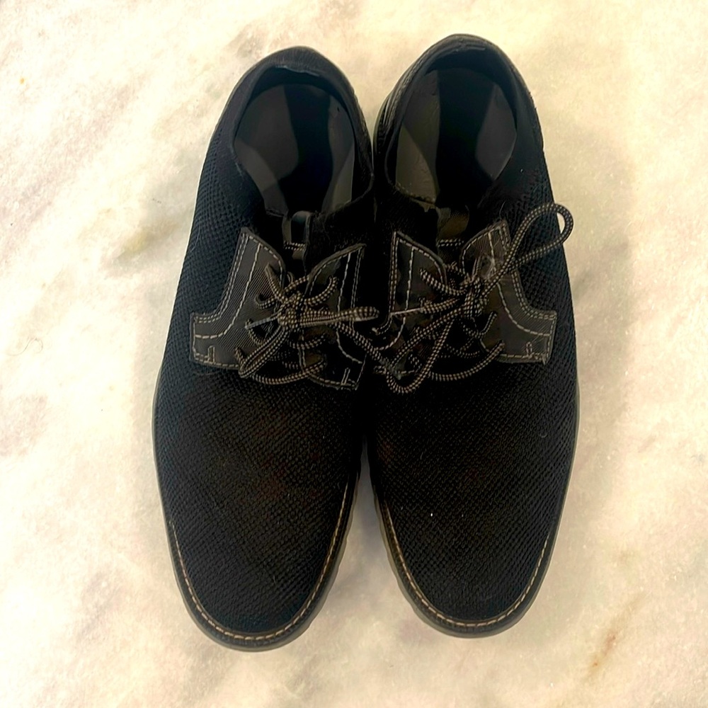 Men’s J. Murphy casual dress shoes. Size 10.